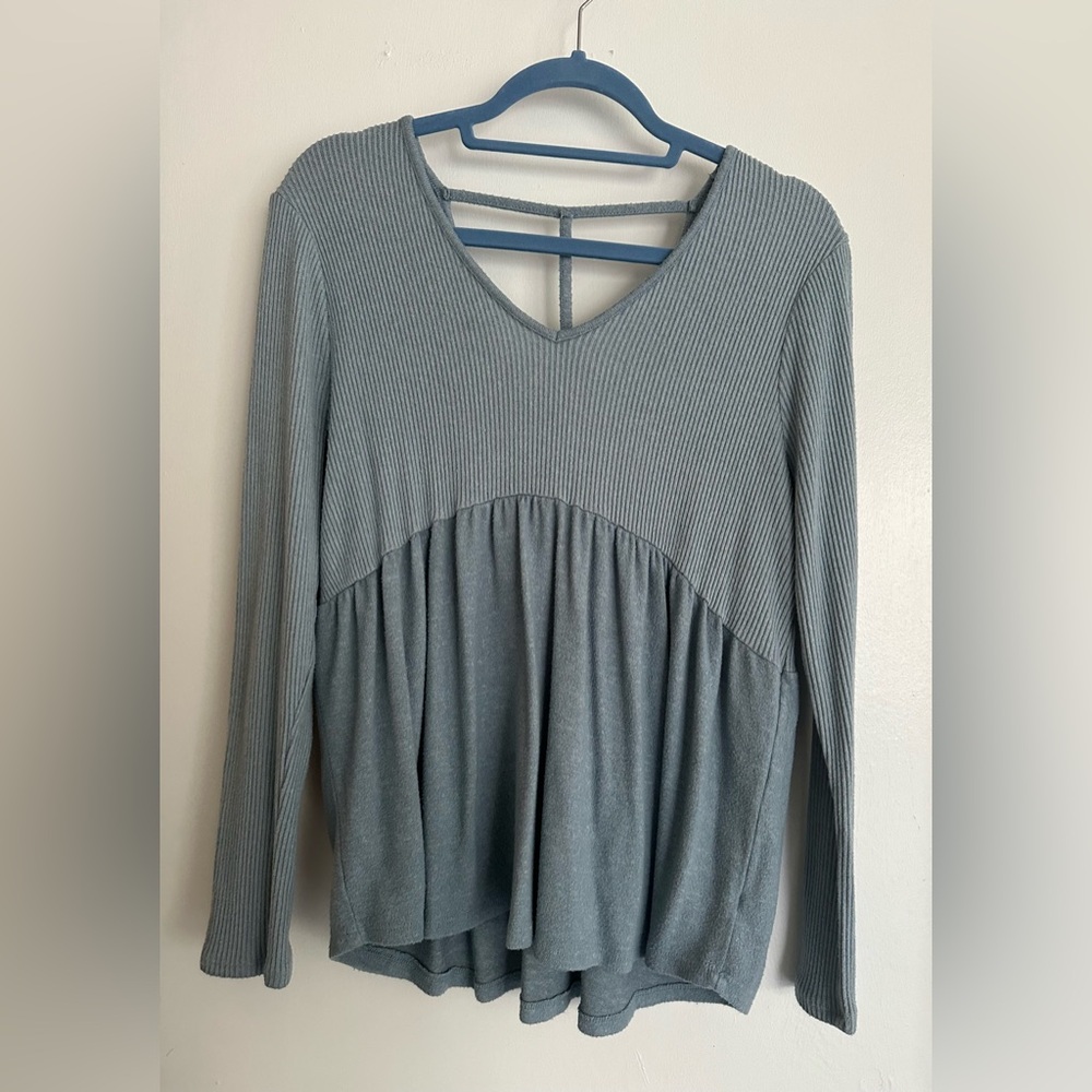 Women’s Sweater